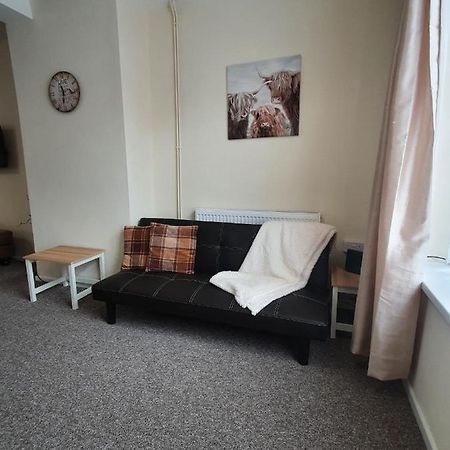 2 Bed House, Contractors & Holiday Guests Welcomed Dowlais Luaran gambar