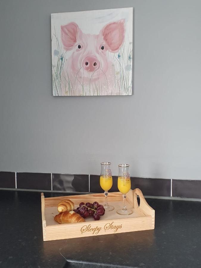 2 Bed House, Contractors & Holiday Guests Welcomed Dowlais Luaran gambar