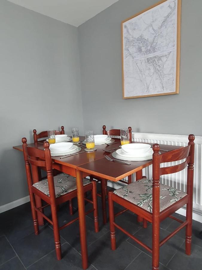 2 Bed House, Contractors & Holiday Guests Welcomed Dowlais Luaran gambar